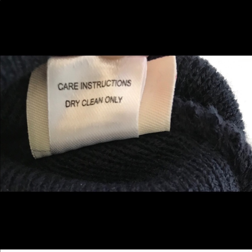 Levi’s Beanie - Picture 6 of 6